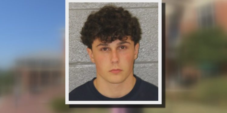 advocates-push-for-awareness-after-pineville-teen-accused-of-secretly-filming,-sharing-…-–-wbtv