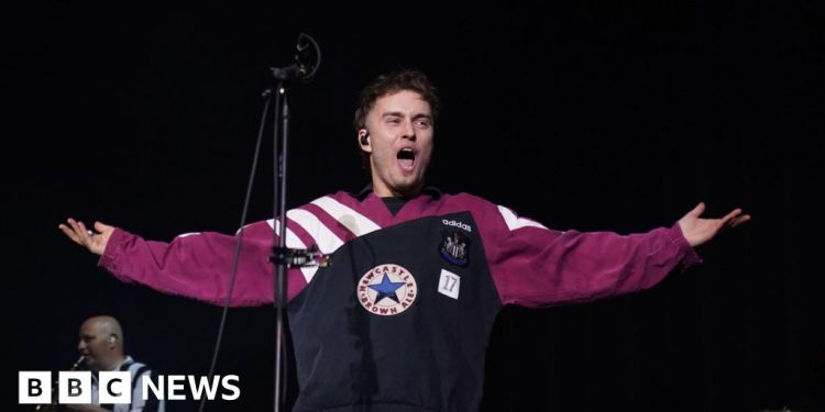 sam-fender-calls-out-ticket-prices-ahead-of-2027-tour-sale-–-bbc